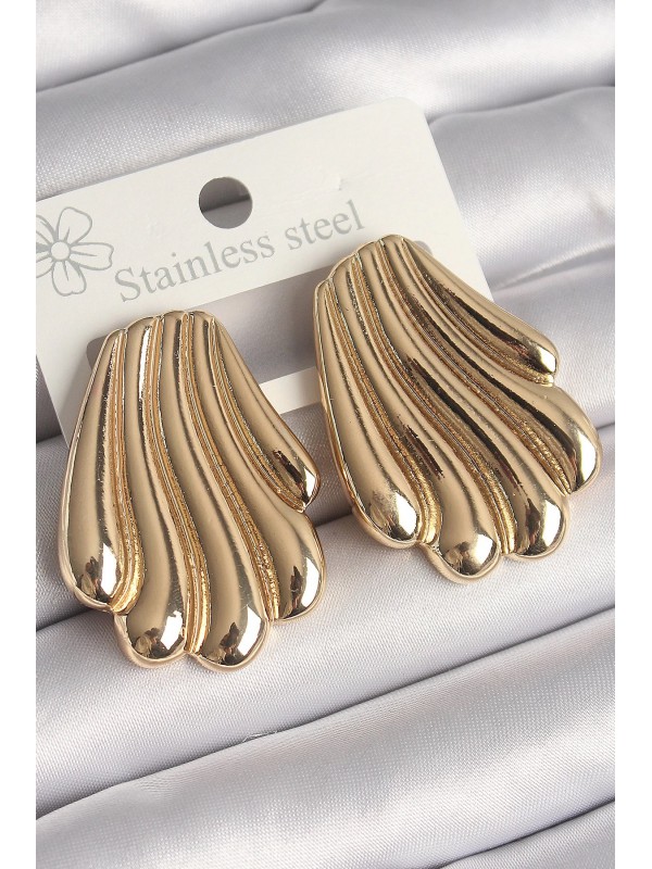 Kadın Küpe Pirinç Gold Renk İşlemeli İstirdye… Kadın Küpe Pirinç Gold Renk İşlemeli İstirdye…