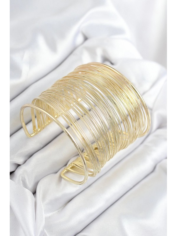 Kadın Pirinç Tel Sarma Gold Renk Bileklilk… Kadın Pirinç Tel Sarma Gold Renk Bileklilk…