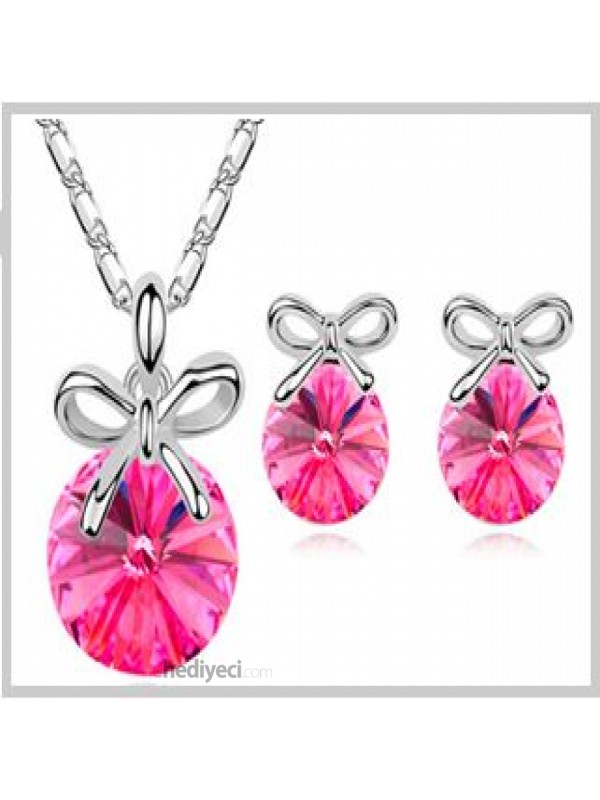 Bayan Liya Swarovski Crystal Pembe Taşlı Newyork Kolye&hellip;